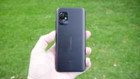 ASUS Zenfone 8, análisis: la sorpresa de ser el único móvil pequeño y potente