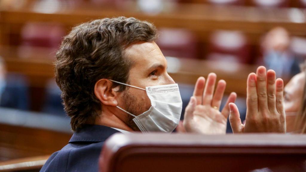 Pablo Casado, presidente del PP, durante la primera sesión de control al Gobierno tras el 4-M.