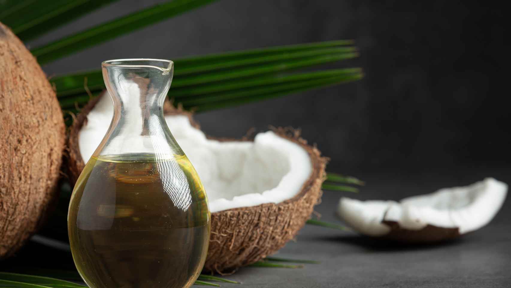 Geografía fórmula operador Cómo utilizar aceite de coco en el pelo: 5 usos diferentes
