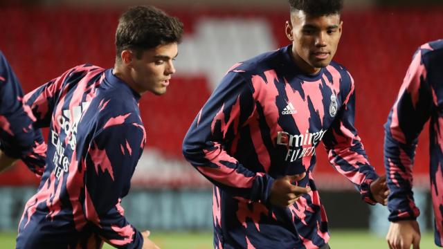 Marvin, durante el calentamiento previo al partido frente al Granada