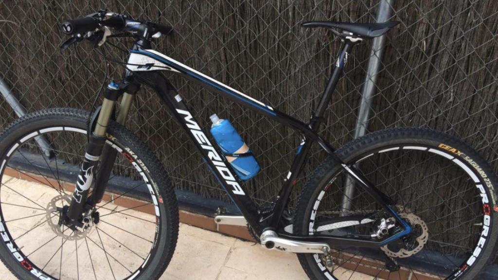 Una de las dos bicicletas que le robaron a Marta Bujosa, valorada en 5.000 euros.