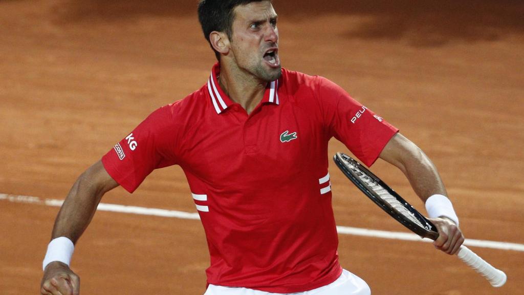 Djokovic celebra su triunfo en Roma