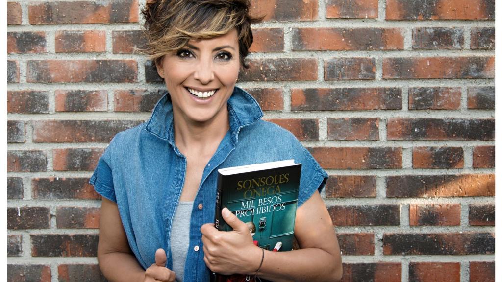 'Mil besos prohibidos' es el último libro de Sonsoles Ónega