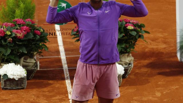 Nadal celebra su victoria en el Masters 1000 de Roma 2021