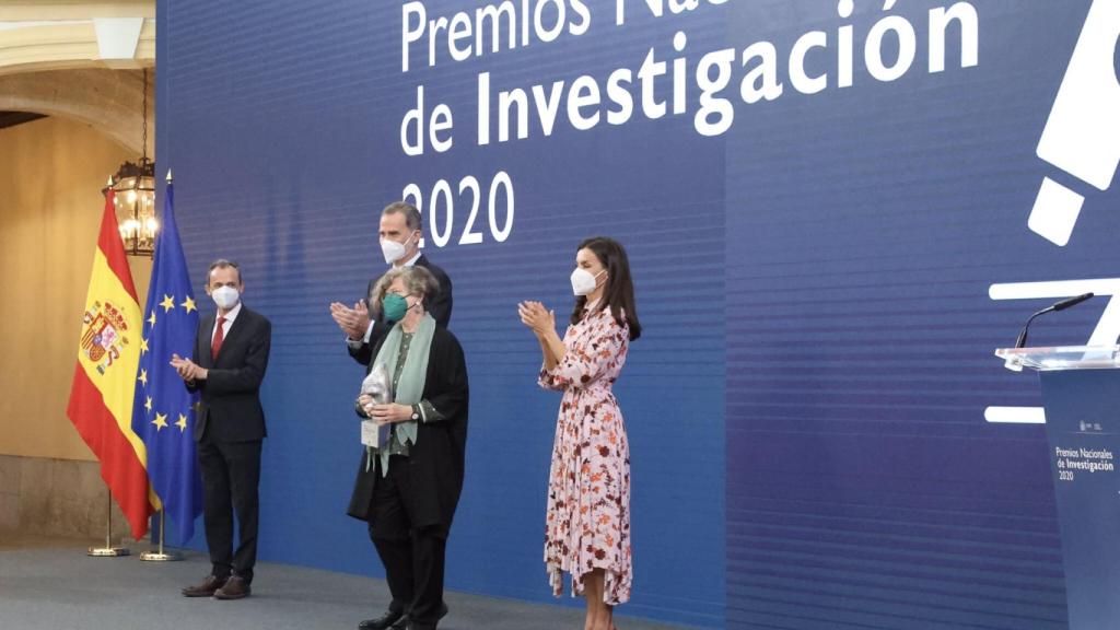 El vestido de Hugo Boss de la Reina.
