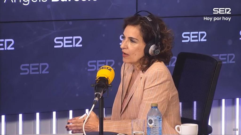 María Jesús Montero, ministra de Hacienda y portavoz del Gobierno, en la Cadena SER.
