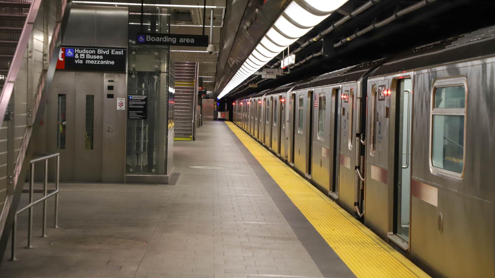 ACS puja por un tren elevado para el aeropuerto Newark (Nueva York) por