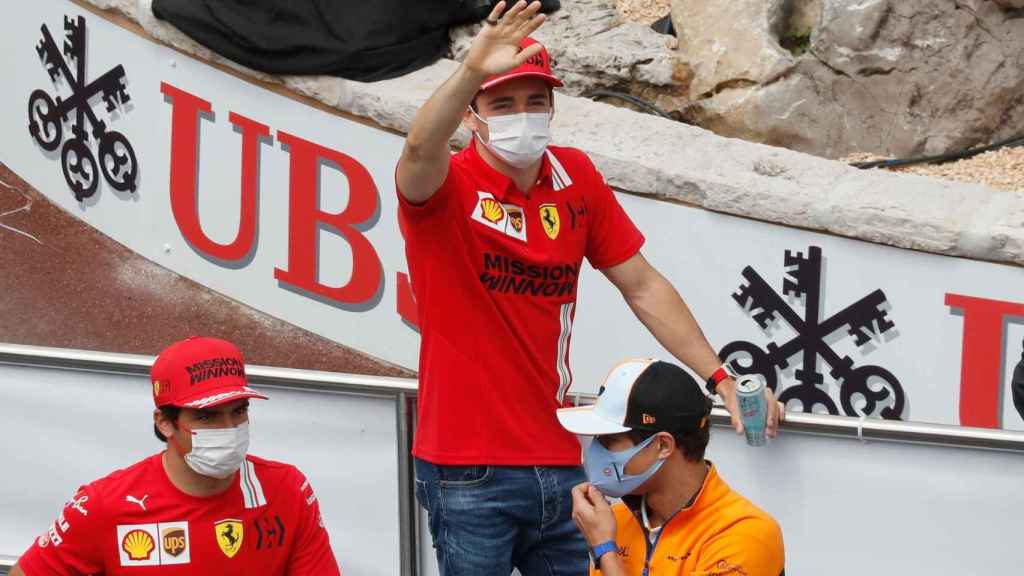 Carlos Sainz y Leclerc antes del GP de Mónaco