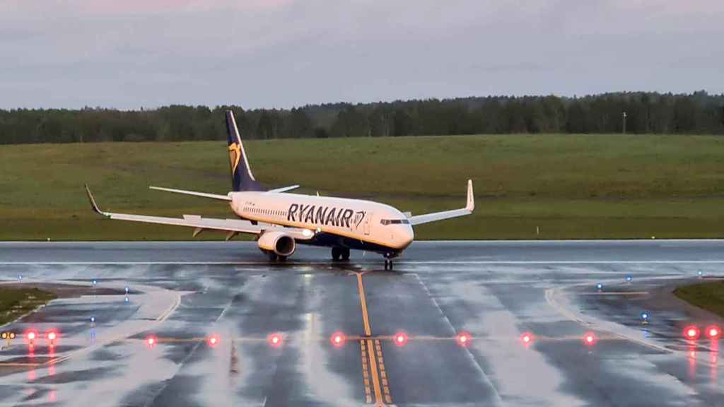 Luces y sombras en los 20 años de Ryanair en la 'low cost' que democratizó los vuelos para todos