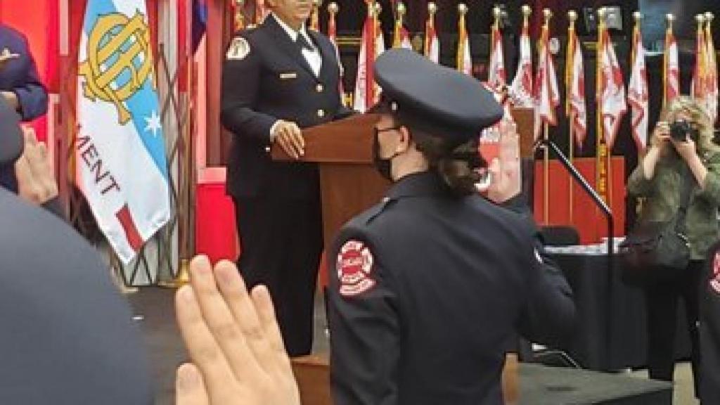 Durante el anuncio de la nominación a Annette Nance-Holt como la próxima comisionada de bomberos de CFD.