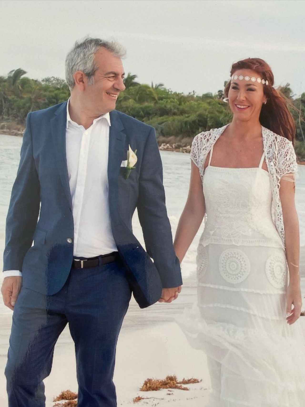 Carlos y Patricia se casaron en Tulum, México, bajo el rito maya.