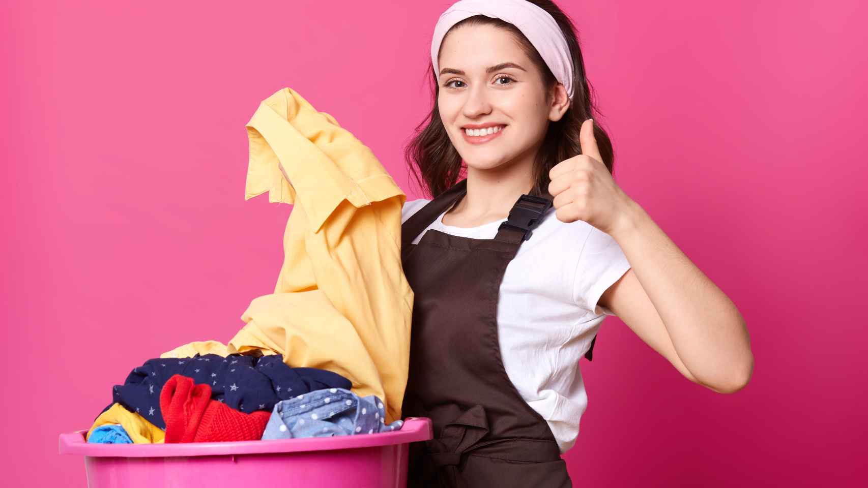 ¿Cómo quitar manchas en la ropa? Los mejores trucos de limpieza