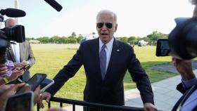 Joe Biden realiza declaraciones a los medios en la Casa Blanca.