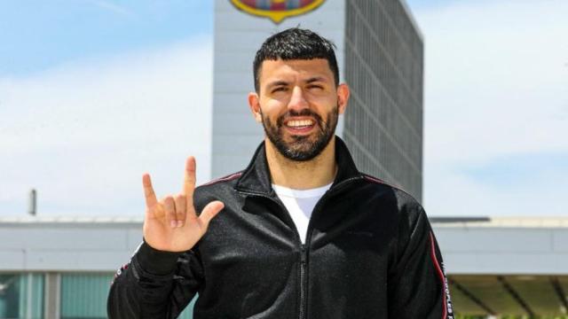 Sergio 'Kun' Agüero, en las instalaciones del Barcelona tras el anuncio de su fichaje