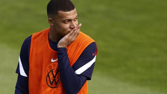 Kylian Mbappé, durante un entrenamiento con Francia