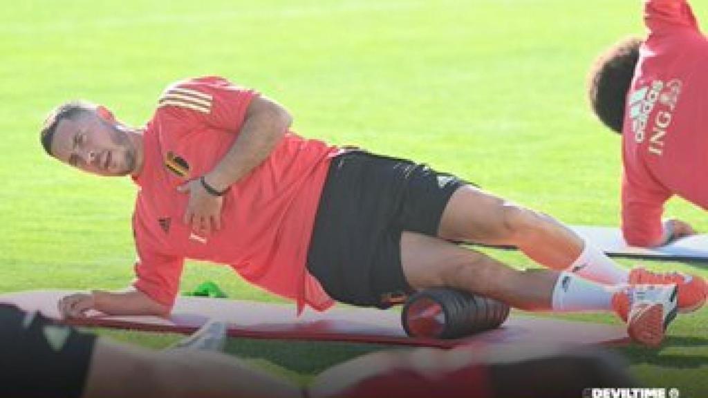 Hazard entrenando con Bélgica