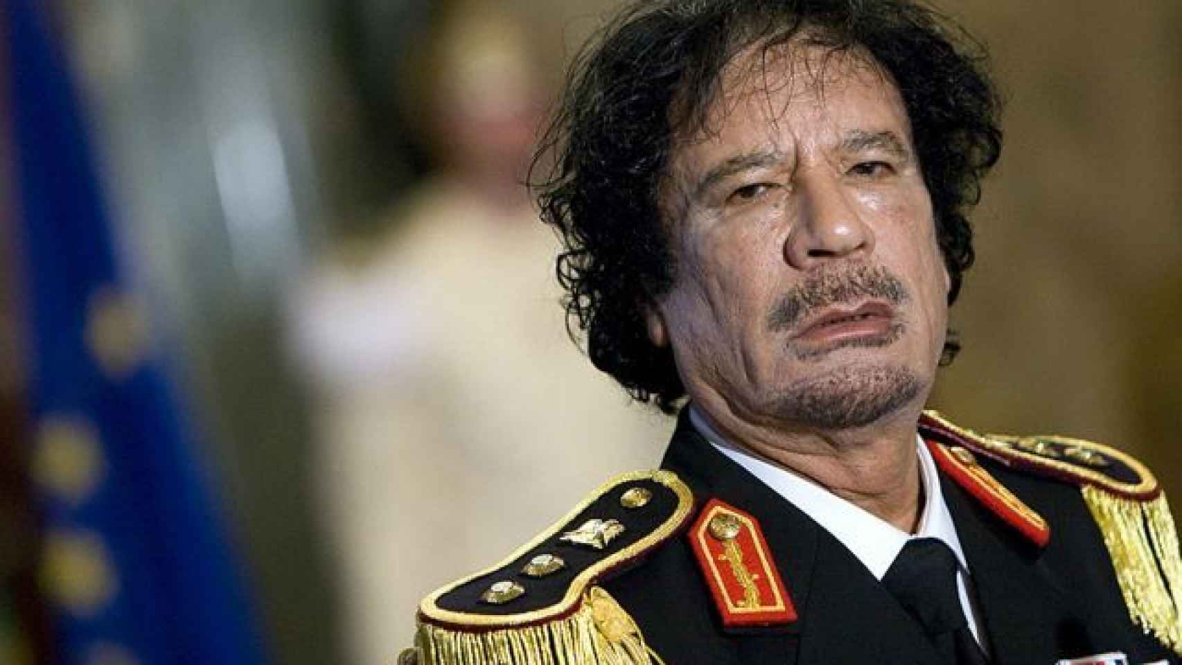 El fallecido líder libio Muamar el Gadafi, con su uniforme de coronel.