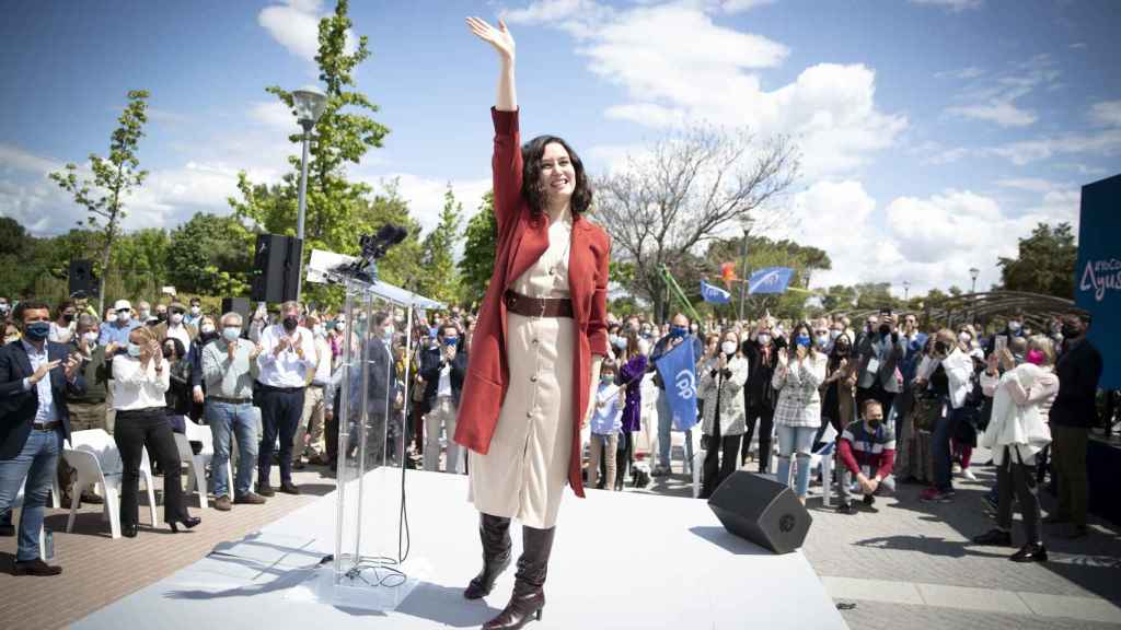 Isabel Díaz Ayuso en un acto de campaña.