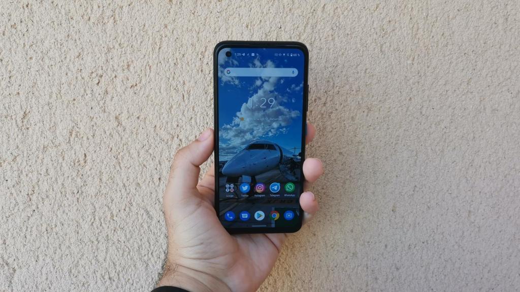 Asus ZenFone 8