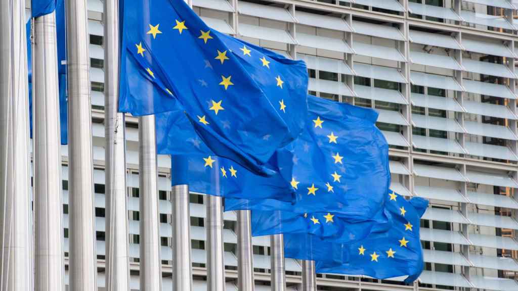 Banderas de la Unión Europea en instalaciones comunitarias en Bruselas.