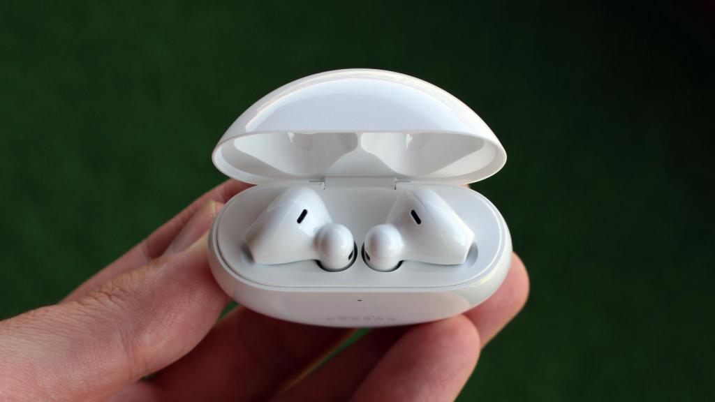 Los Huawei FreeBuds 4 cuentan con cancelación de ruido activa.