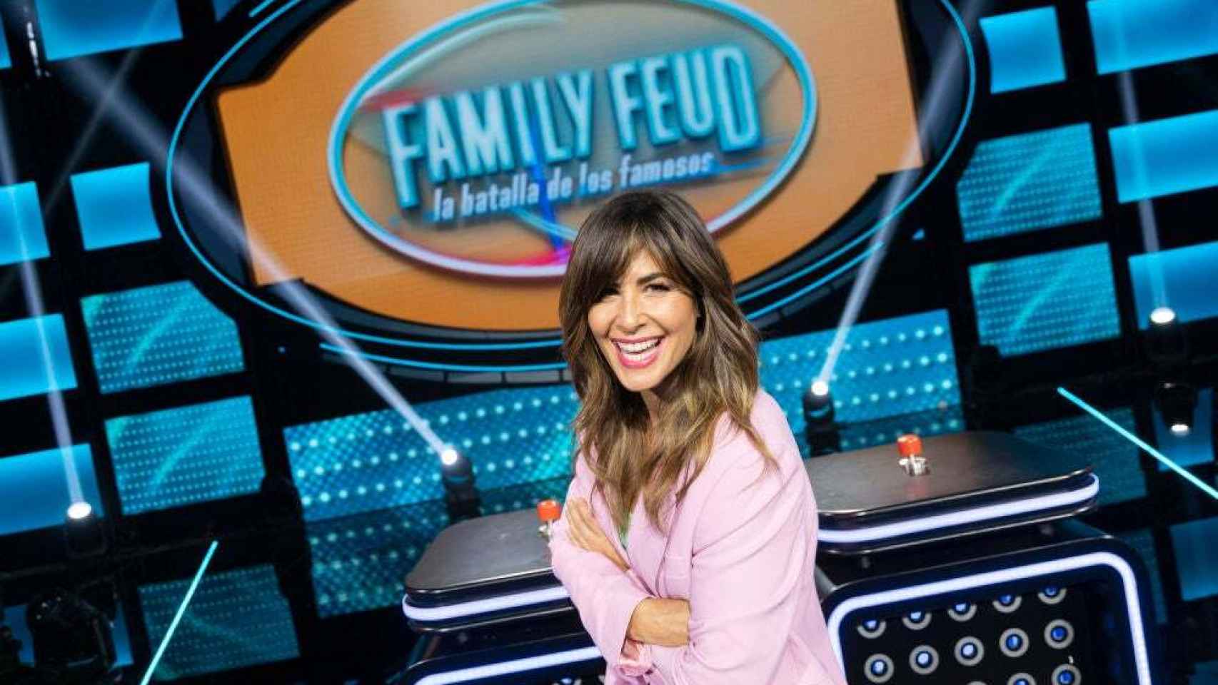 Nuria Roca también estará al frente del concurso 'Family Feud'.