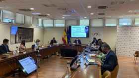La Comisión Directiva del Consejo Superior de Deportes, reunida para aprobar la profesionalización del fútbol femenino español