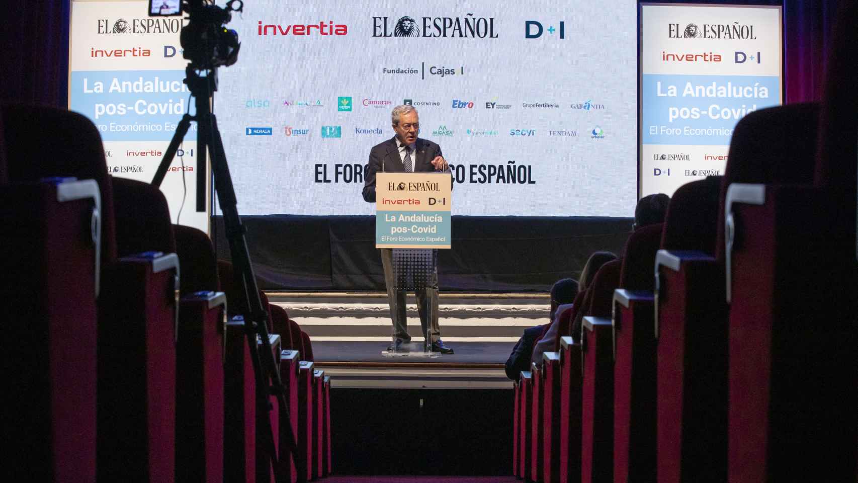 Rogelio Velasco Pérez, consejero de Economía, Conocimiento, Empresas y Universidad de la Junta de Andalucía, durante su intervención en la segunda jornada del Foro Económico Español 'La Andalucía pos-Covid'.