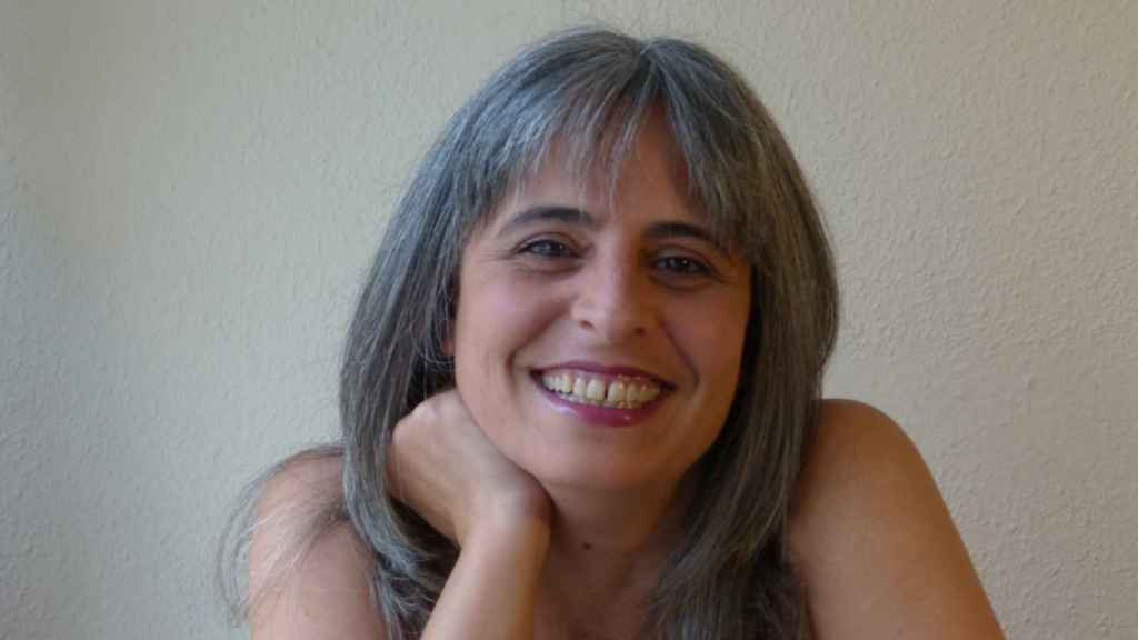 La escritora Coral Herrera, que rompe los mitos del amor romántico.