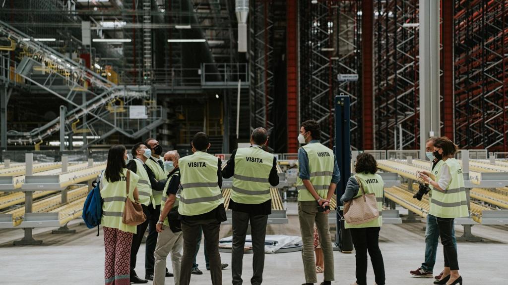 El centro regulador tiene dieciocho metros de altura.