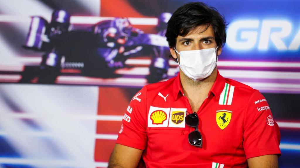Carlos Sainz en la rueda de prensa del GP de Francia