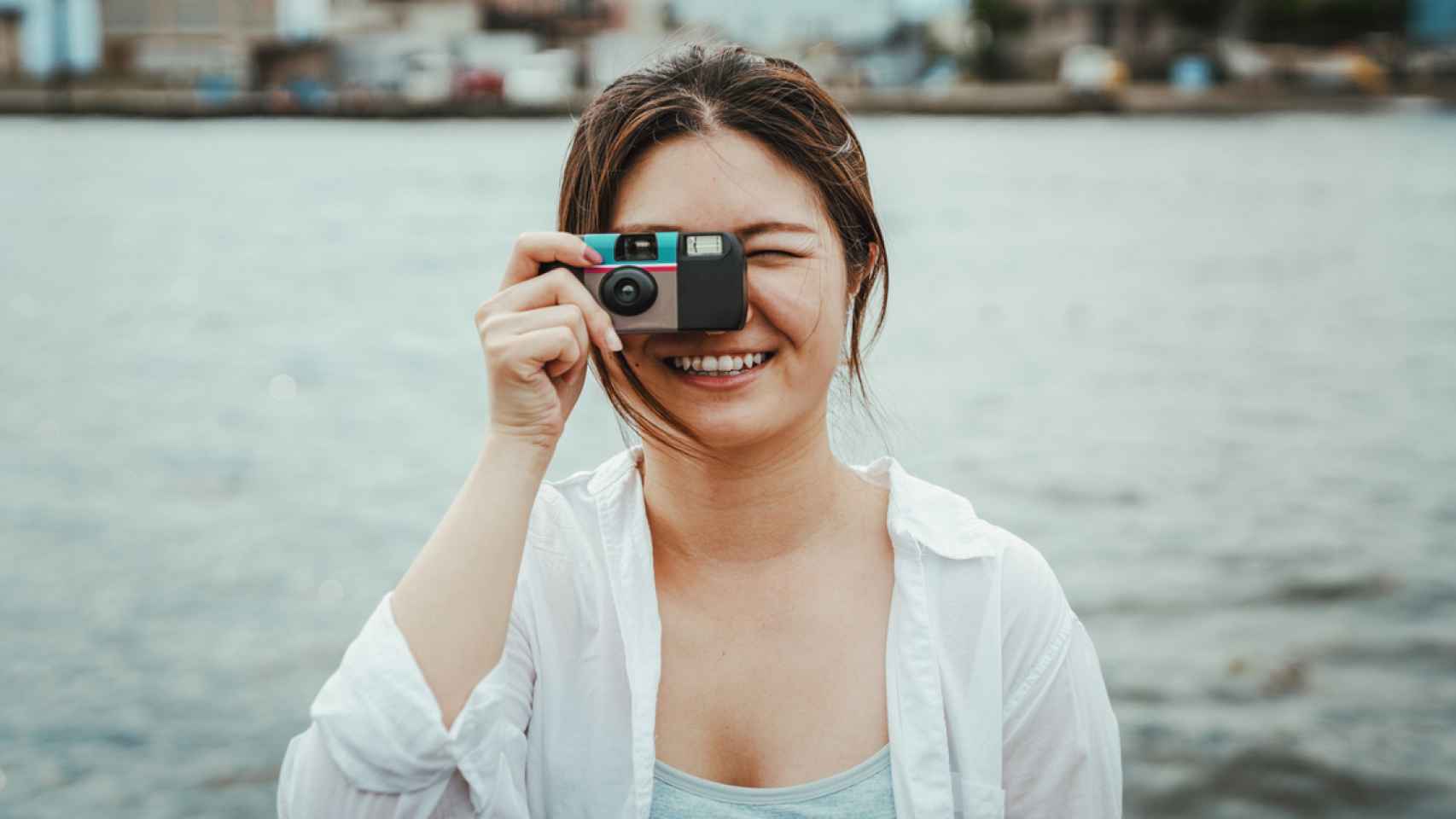Las cámaras desechables son tu mejor opción para capturar tus momentos más  importantes de una manera especial 📷✨ Si estás buscando un…