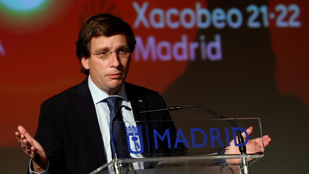 El alcalde de Madrid, José Luis Martínez-Almeida, este domingo.