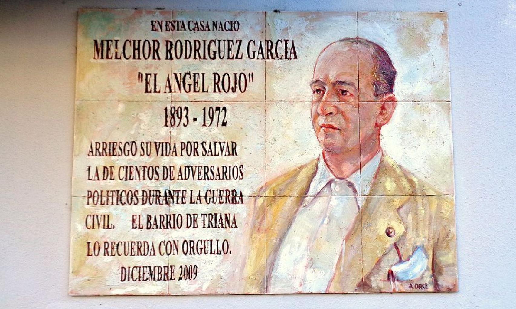 Placa a Melchor Rodríguez en la casa de Triana donde nació.