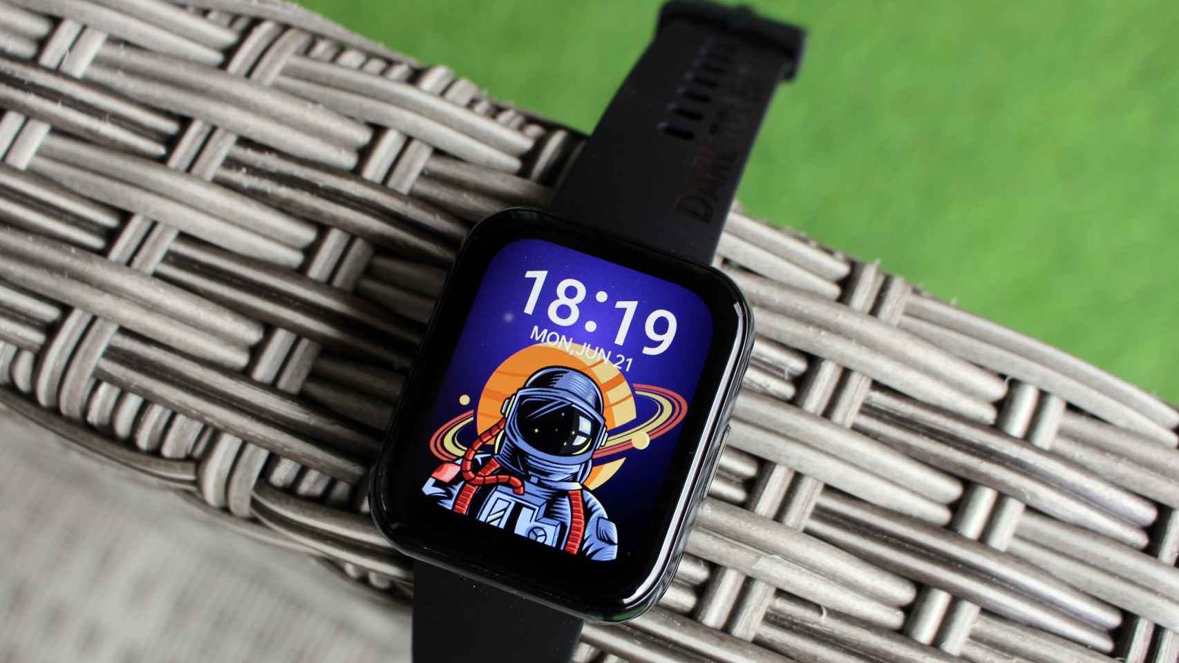 El Realme Watch 2 Pro tiene un diseño similar al Apple Watch.