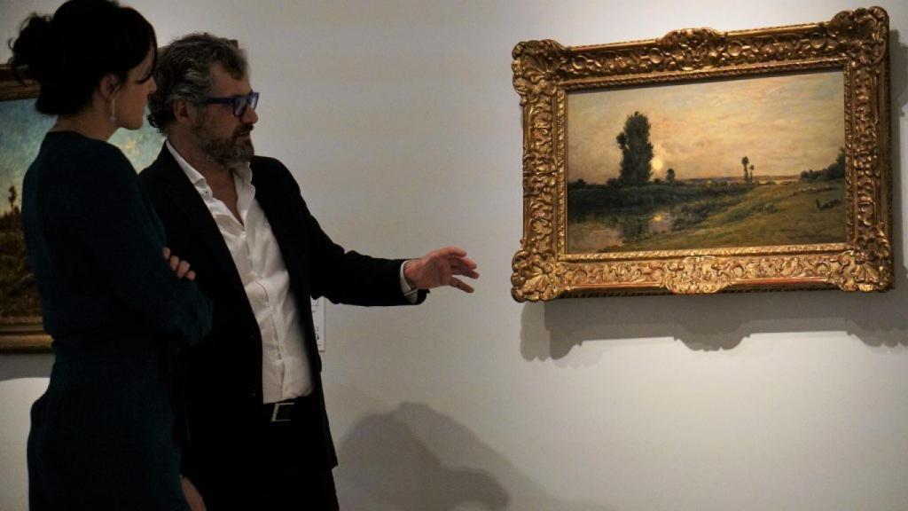 Guillermo Cervera es museólogo y ahora se dedica a la colección privada de su tía.