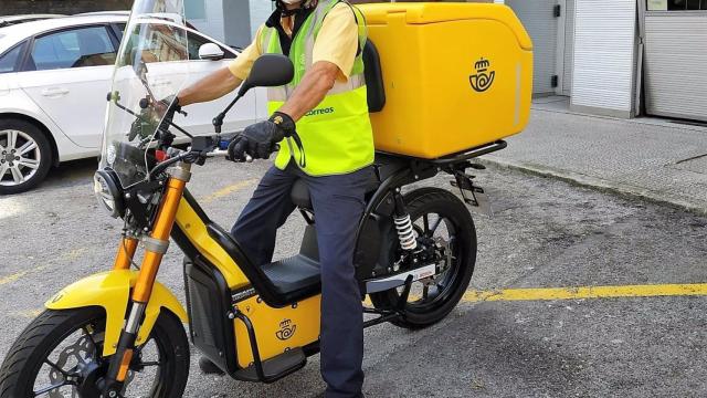 Los sindicatos critican la drástica reducción de las plantillas en verano en Correos