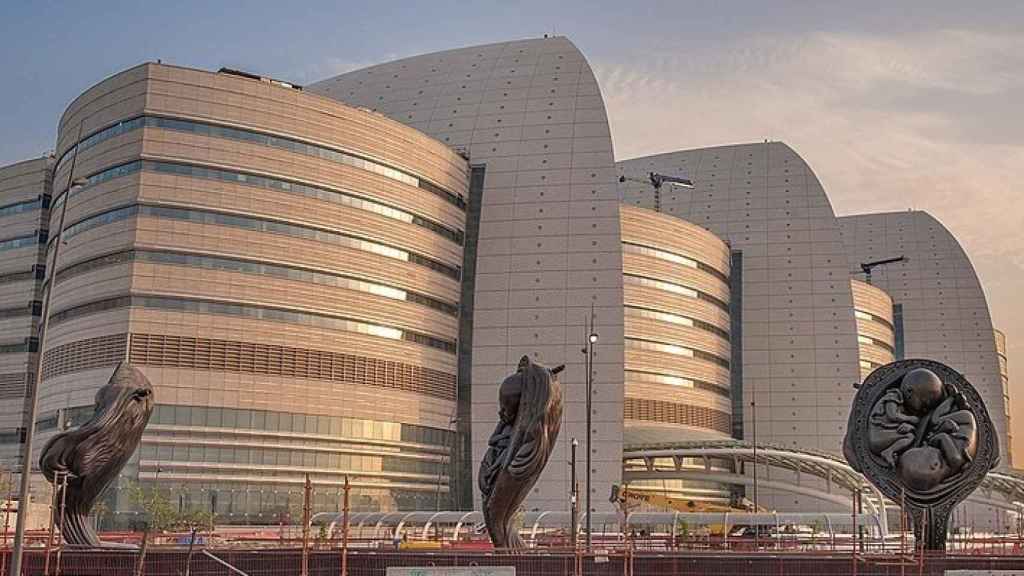 Vista exterior del hospital de Sidra, en Doha.