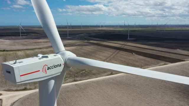 Una turbina de generación eólica de Acciona Energía.