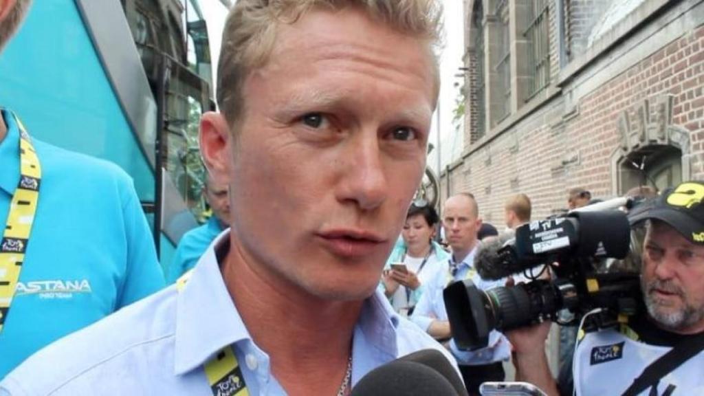 Vinokúrov durante una comparecencia con Astana