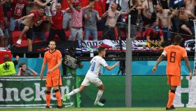 Patrick Schick celebra su gol ante Países Bajos
