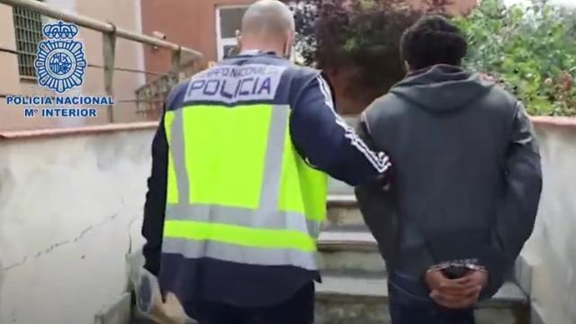 Detenidos seis pandilleros por agredir con machetes a menores en Madrid