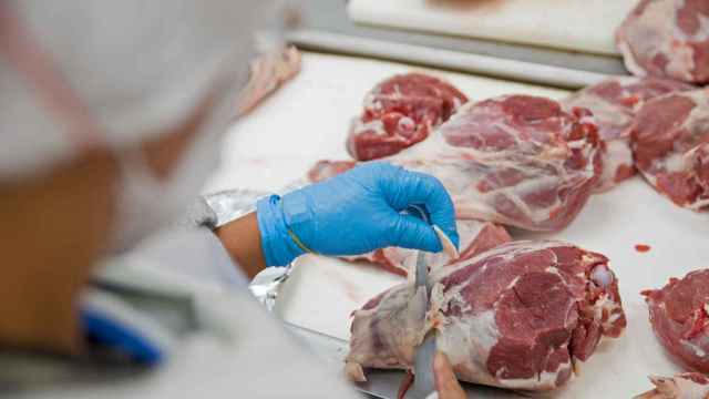 Casi la mitad de la huella climática en España se debe a la carne que consumes