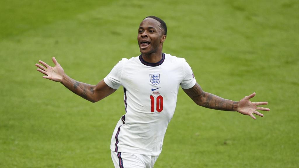 Raheem Sterling celebra el gol de la selección de Inglaterra ante Alemania en los octavos de la Eurocopa 2020