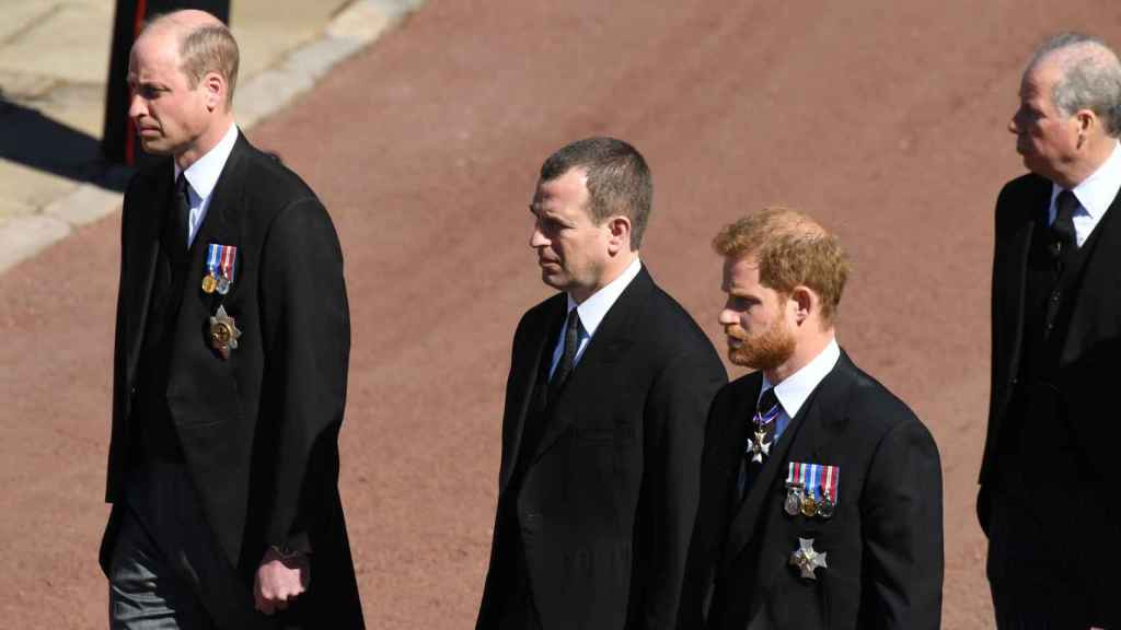 Harry y Guillermo, en el funeral del duque de Edimburgo.