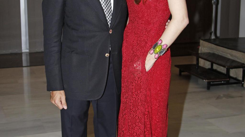 Enrique Ponce y Paloma Cuevas en una imagen de archivo fechada en mayo de 2013.