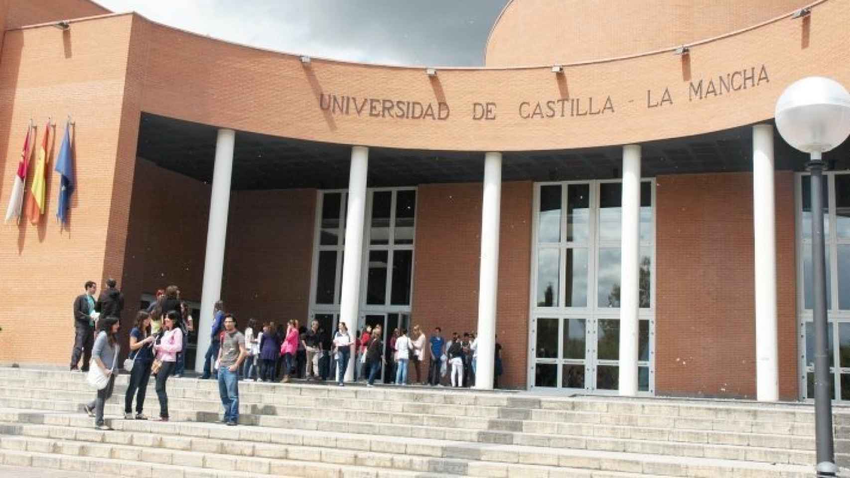 Universidad de Castilla-La Mancha.