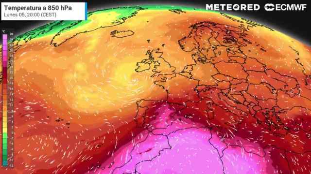 Masas de calor situándose sobre la Península Ibérica y Baleares. Meteored.