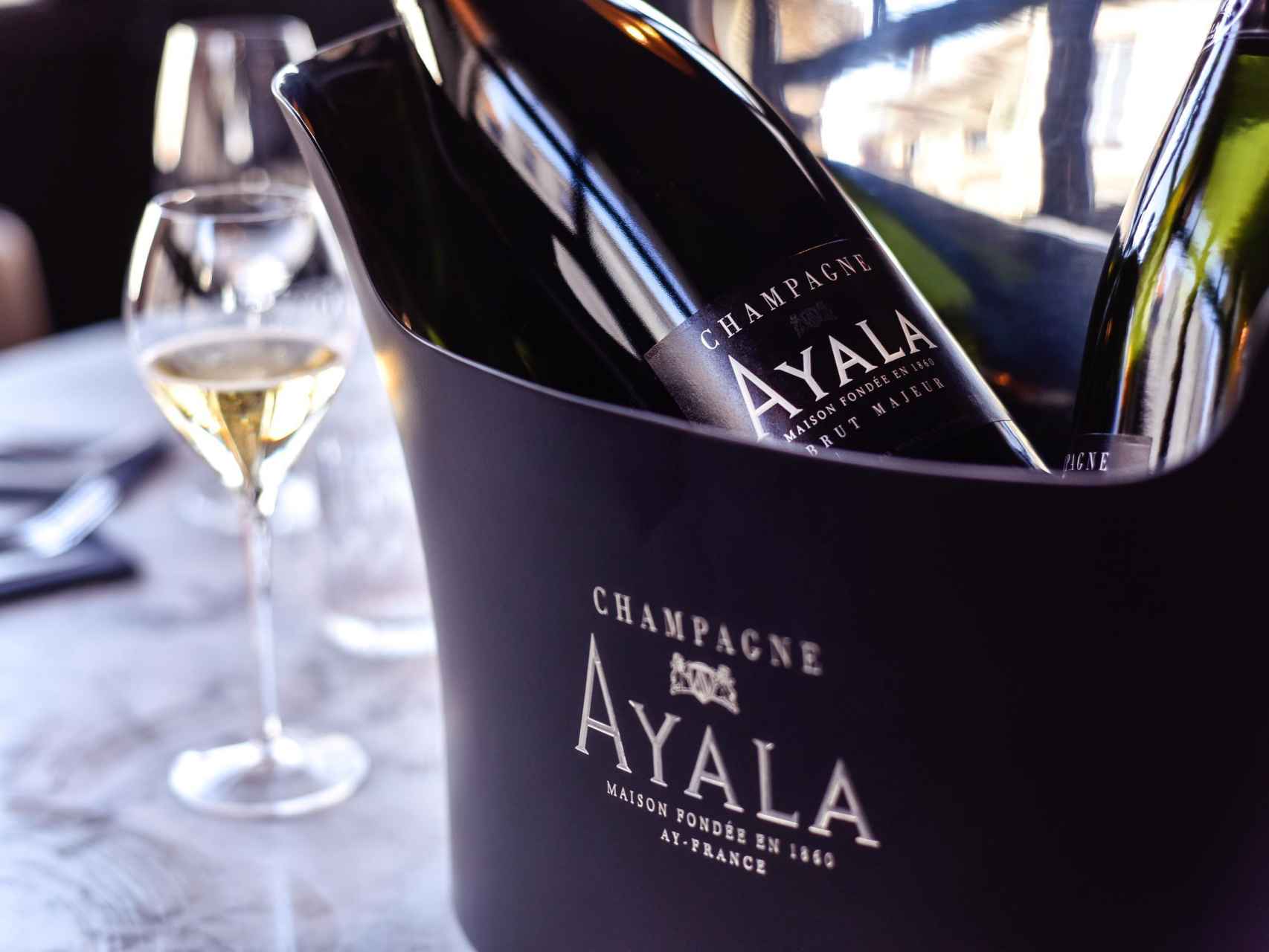 Champagne Ayala.