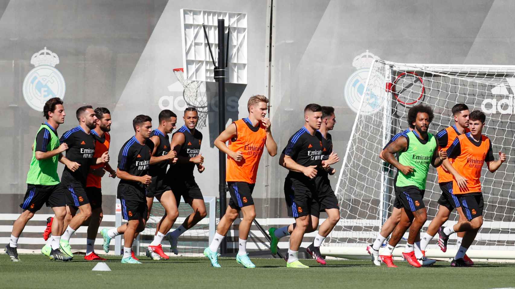 Los jugadores del Real Madrid, en el primer entrenamiento de la pretemporada